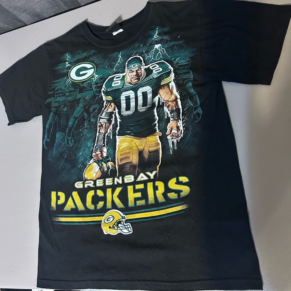 Green Bay packers medium early 00s shirt